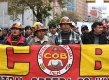 17 mayo (ANF).- Continúana las medidad de presion en la ciuda de La Paz. Foto: Soyelgas 17 mayo (ANF).- Continúana las medidad de presion en la ciuda de La Paz. Foto: Soyelgas