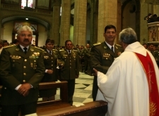 19 junio (ANF).- Misa en la catedral metropolitana por el aniversario de la Policia Boliviana. Foto: Soyelgas