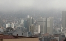 24 mayo (ANF).- La ciudad de LA Paz amanece con neblina. Foto: Soyelgas