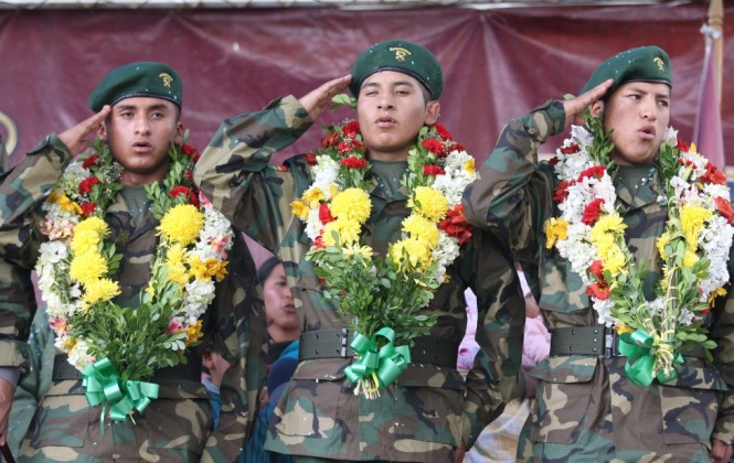 Presidente Morales condecorará a los tres soldados este lunes