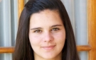 Ariana Guzm�n de Rojas, una adolescente que escribe cuentos para ni�os