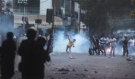 Polic�as y universitarios vuelven a enfrentarse en v�a a Tiquipaya