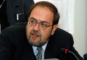 Gobierno garantiza adecuaci�n de infraestructura para nuevo sistema educativo 