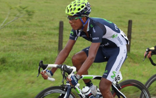Oscar Soliz compite en la Vuelta de Colombia 2012. Foto: FCC.