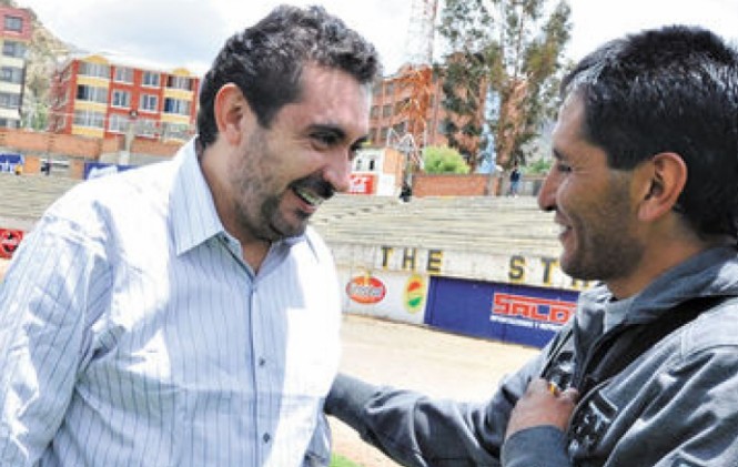 Leonel Reyes junto a Kurt Reintsch. Foto: La Razón