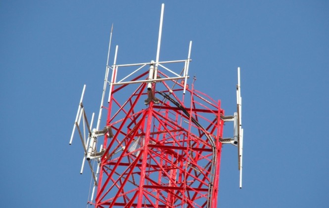 Confirman que las radiobases de telefonía celular no son nocivas para la salud. Foto: Arch.
