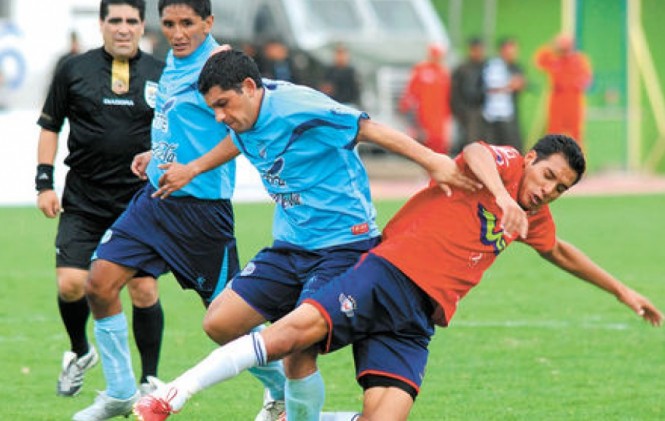 Bolívar venció 3-1 a Wilstermann en Cochabamba. Foto Archivo