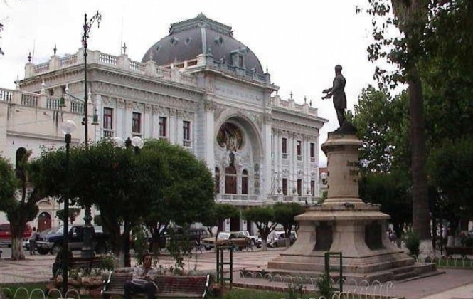 La nueva norma entra en vigencia una vez que fue promulgada en la ciudad de Sucre, deaprtamento de Chuquisaca. Foto: Arch.