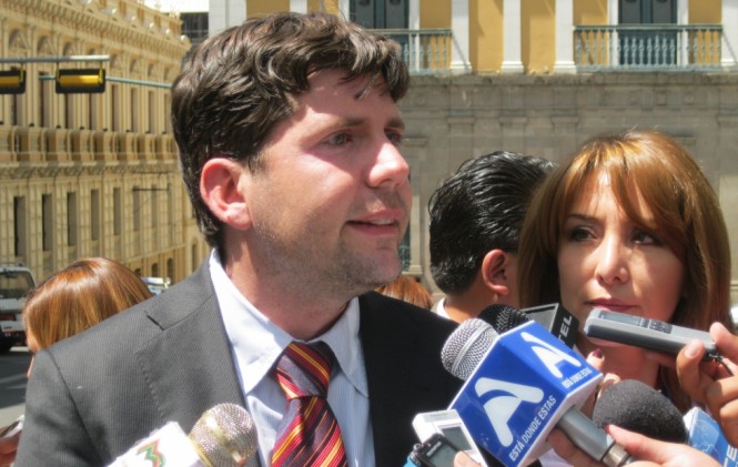 El abogado Fabio Jofre en rueda de prensa/ Foto ANF.