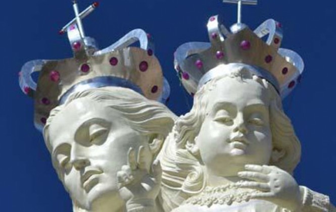 El monumento de la Virgen del Socavón en Oruro. Foto: Archivo.