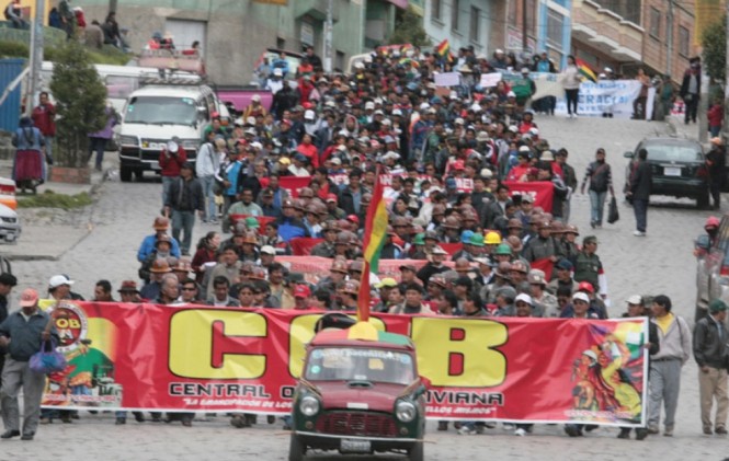 La Central Obrera Boliviana (COB) demada modificar la Ley de Pensiones/ Foto archivo