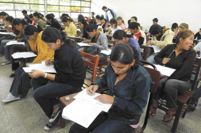 Estudiantes de una unidad educativa. Foto: arch.