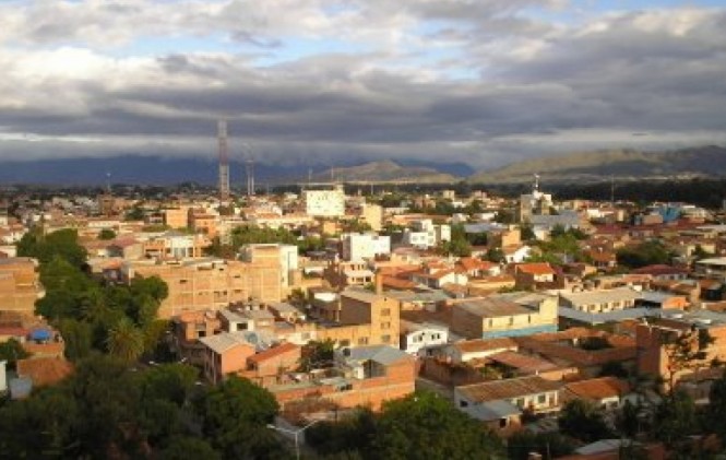 En la ciudad de Tarija se imputa a un empresario privado que no depositó los aportes retenidos de sus trabajadores a las AFP's. Foto: Arch.