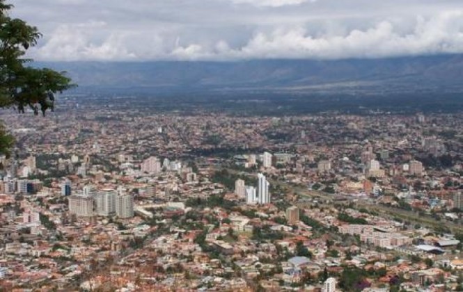 Trás varias décadas de ausencia en la ciudad de Cochabamba, fue relanzada la revista municipal Canata/ Foto archivo