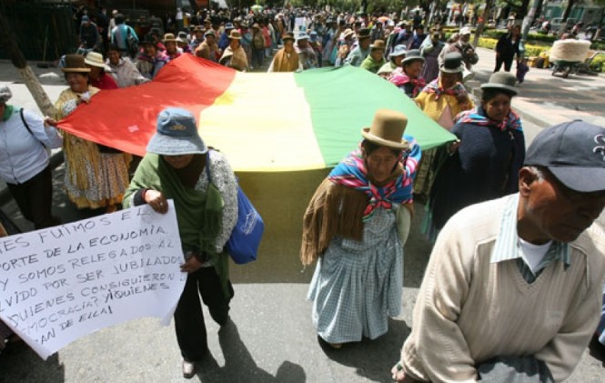 Las marchas en La Paz variaron a lo largo de este año, desde niños hasta ancianos exigiendo diferentes demandas. Foto: Archivo. ANF.