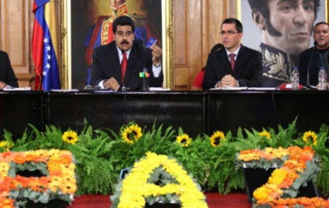 El presidente Nicolás Maduro invitó al diálogo a la oposición/ Foto El País