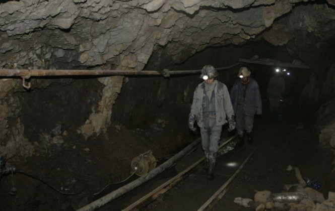 Mineros se encuentran en interior mina Foto: ANF