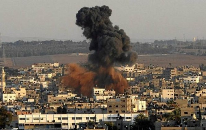 Ataque Israelí sobre la ciudad de Gaza. Foto: vanguardia.com