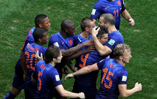 La celebración del primer tanto de Holanda. Foto: FIFA.