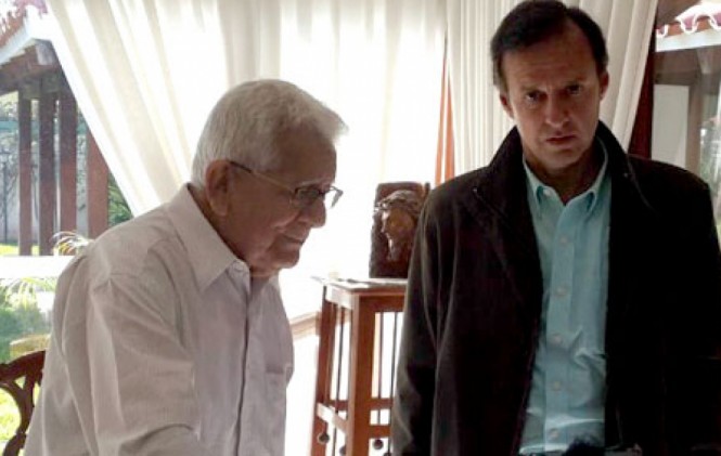El Cardenal Julio Terrazas y Jorge Tuto Quiroga. Foto: Oficina Tuto Quiroga.