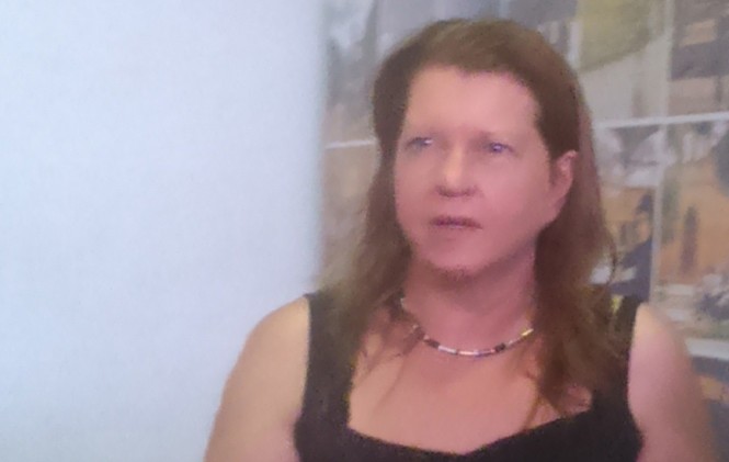 En la imagen señora Carolina Dwyer, madre del irlandés Michel Dwyer muerto en el hotel Las Américas / Foto ANF