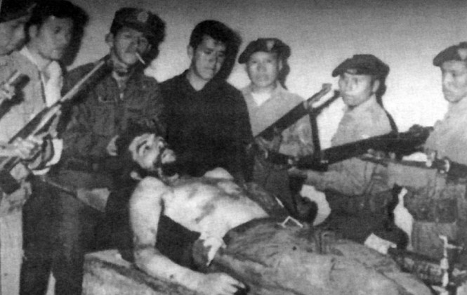 El cadáver del Che/ Foto archivo.