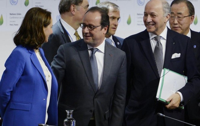 François Hollande, presidente de Francia (centro). Foto: COP21