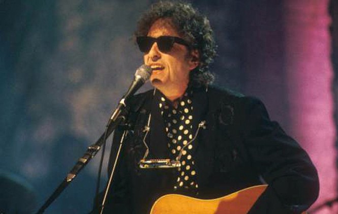 Después de varios intentos, la Academia Sueca desiste de contactarse con Bob Dylan