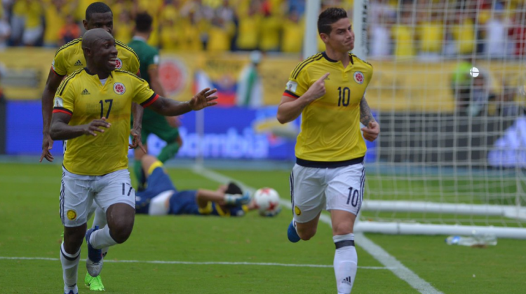 James Rodríguez celebra el único tanto con el que Colombia venció 1-0 a Bolivia.  Foto: @CONMEBOL