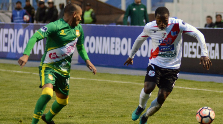Nacional Potosí se impuso por 3-1 a Sport Huancayo.  Foto: @CONMEBOL