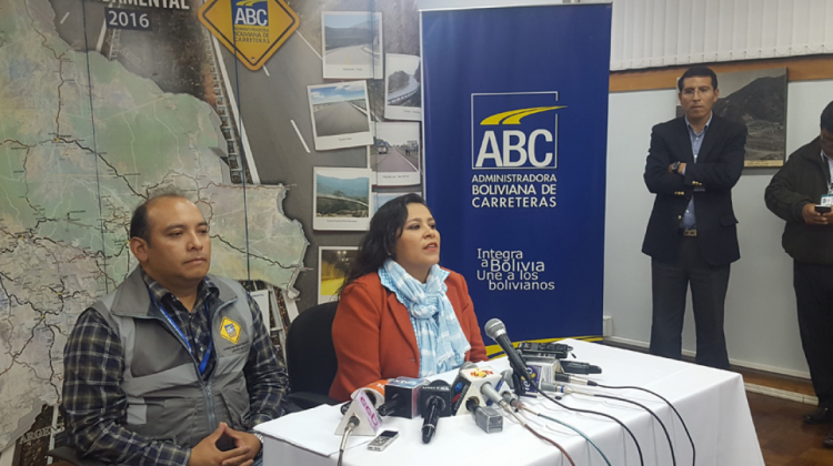 Presidente de la ABC, Noemí Villegas en conferencia de prensa. Foto: ANF