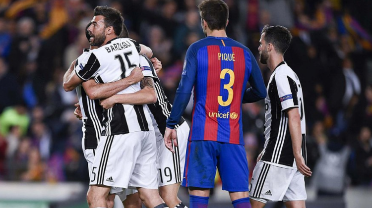 Jugadores de la Juventus celebran la clasificación a semifinales de la Champions League.   Foto: juventus.com