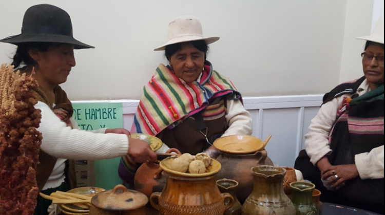 Productoras de quinua de la comunidad de El Rodeo. Foto: ANF