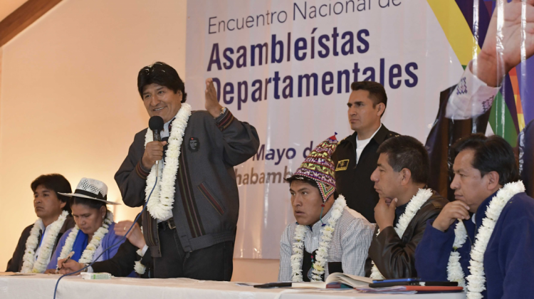 El presidente Evo Morales en la inauguración del Encuentro Nacional de Asambleístas Departamentales.  Foto: ABI