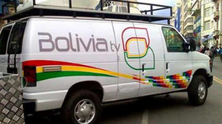 Unidad móvil de Bolivia TV. Foto de archivo: El Día.