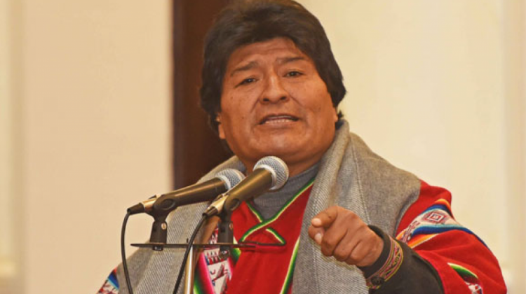 Evo Morales en un acto en Palacio de Gobierno. Foto: ABI.