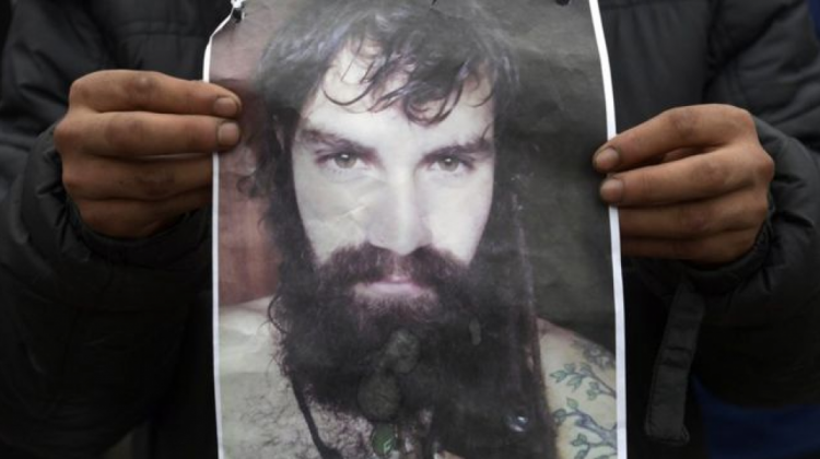 Una foto del desaparecido Santiago Maldonado. Foto BBC