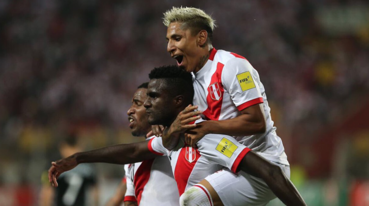 Jugadores de la selección peruana.  Foto: @SeleccionPeru