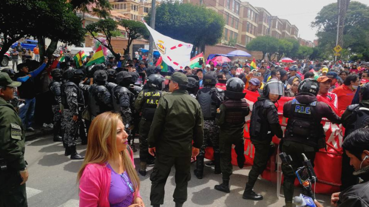 Manifestación por el 21F a pocos metros del TCP. FOTO ANF