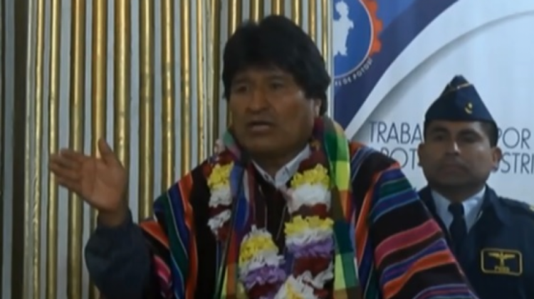 Evo Morales durante el acto de recepción de proyectos en Potosí. Foto: BTV/Captura de pantalla.