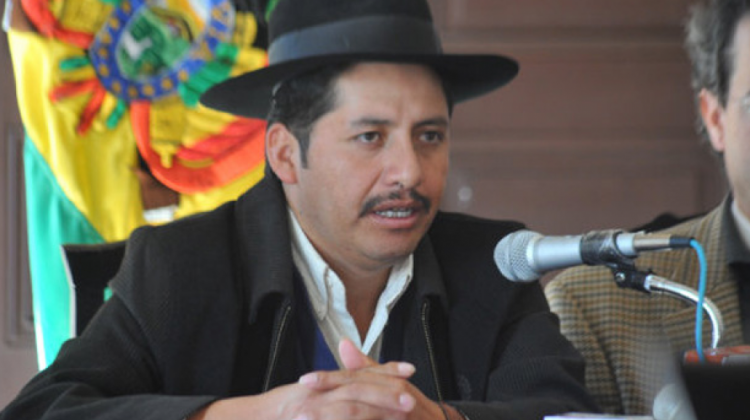Gobernador de Chuquisaca, Esteban Urquizu. Foto: Erbol
