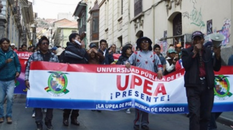 Protesta de estudiantes de la UPEA. Foto archivo: ANF