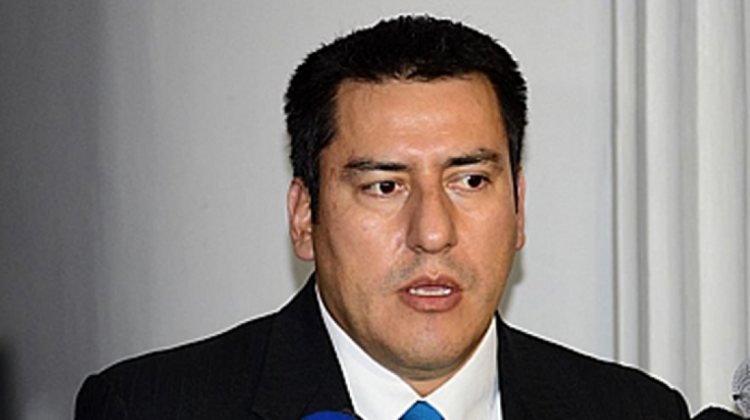 Ministro de Defensa, Javier Zavaleta. Foto: Prensa Latina