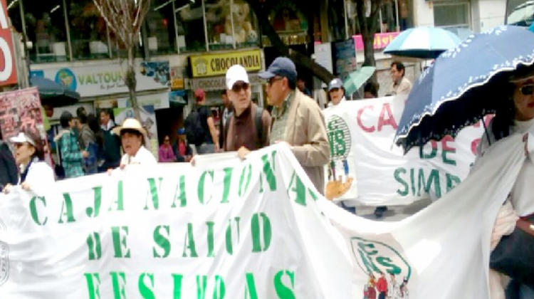 Una protesta de los médicos de la CNS. Foto: Archivo