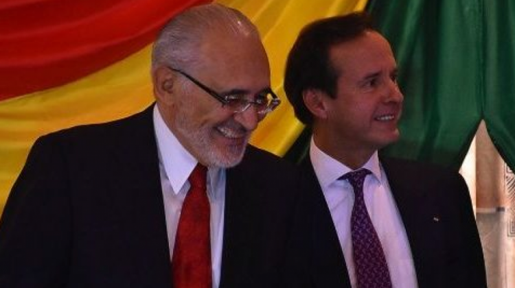 Los expresidentes Mesa y Quiroga. Foto: Archivo