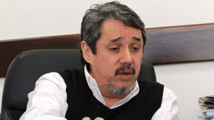 carloshugo.molina1 carloshugo.molina1