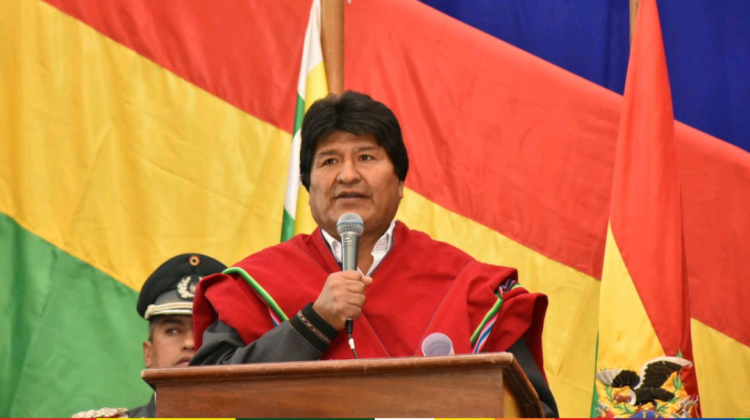 Presidente Evo Morales. Foto: @mincombolivia
