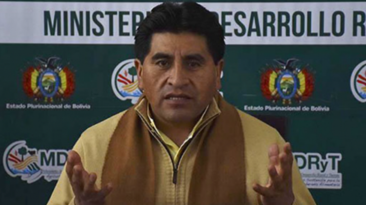 Ministro de Desarrollo Rural, César Cocarico. Foto Ilustrativa: Fides