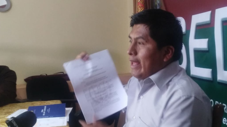 El director del Servicio Departamental de Gestión Social (SEDEGES) La Paz, Mario Cáceres, (Foto: Exito Noticias)