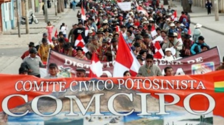 Marcha del Comité Cívico Potosinista Foto: Archivo ANF.